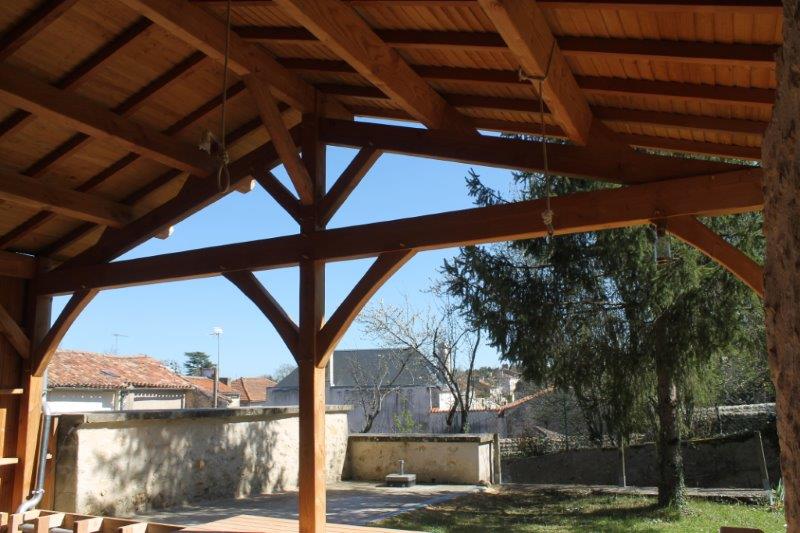 Terrasse bois et préau en Vienne (86)